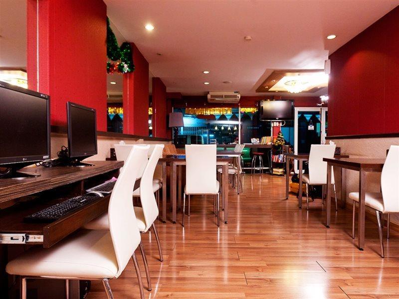 Arawana Express Phromphong Hotel Bangkok Exterior photo